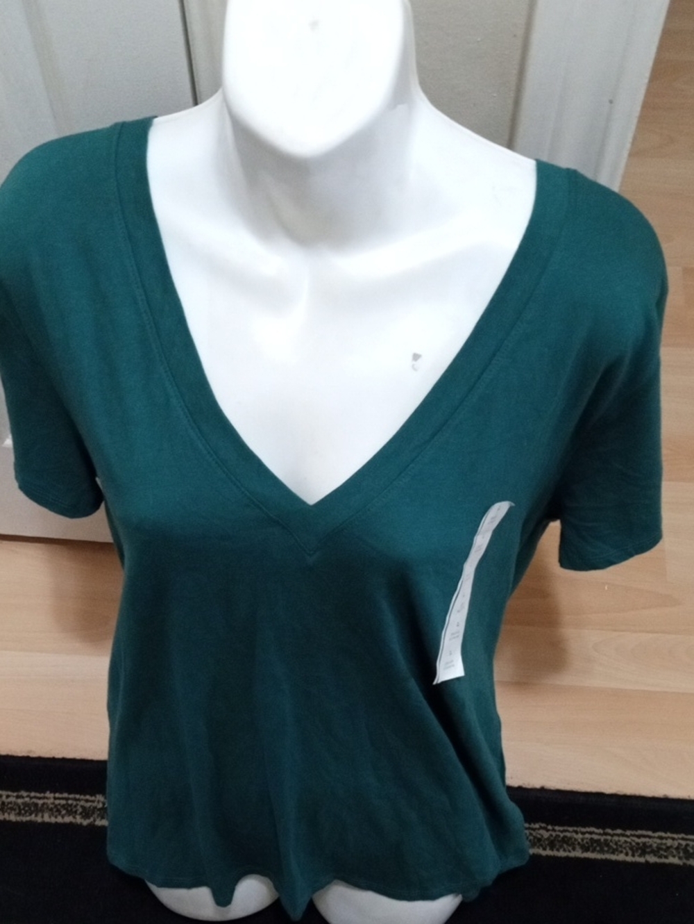 $3>>a new day Short Sleeve V-Neck Tee in Teal